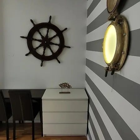 Aquarius - Latarnik Apartment *