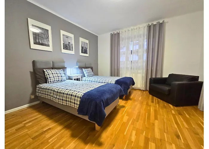 Aquarius - Latarnik גדינייה