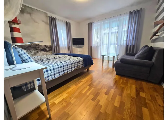 Aquarius - Latarnik * Gdynia