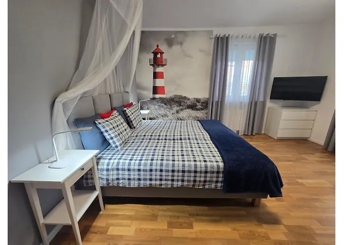 Aquarius - Latarnik * Gdynia